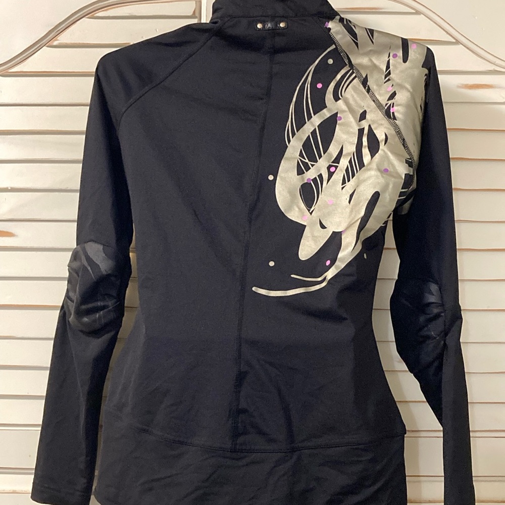 Rare Reebok x Cirque du Soleil Jukari fit to fly zipped black athletic top